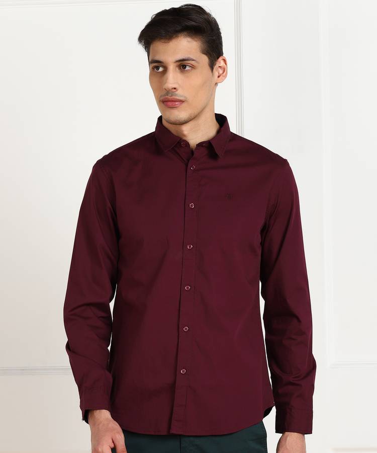 Men Solid Casual Maroon Shirt