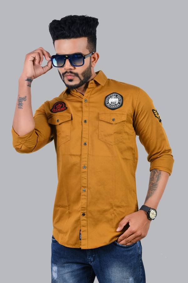 Men Tailored Fit Applique Cut Away Collar Casual Shirt