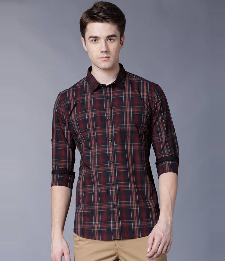 Men Slim Fit Checkered Cut Away Collar Casual Shirt