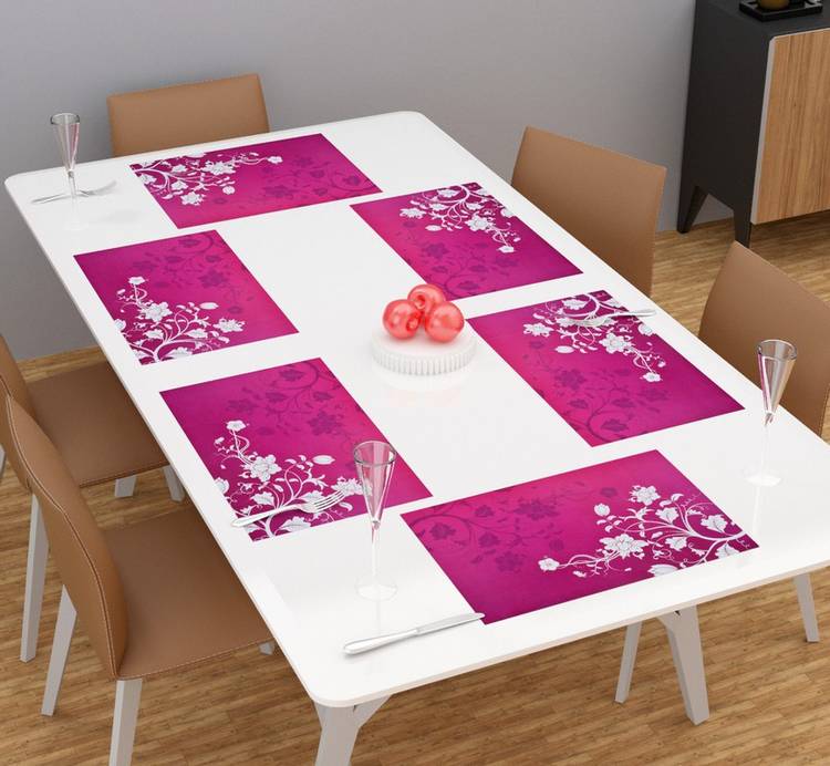 Wonderland Multicolor PVC Table Linen Set