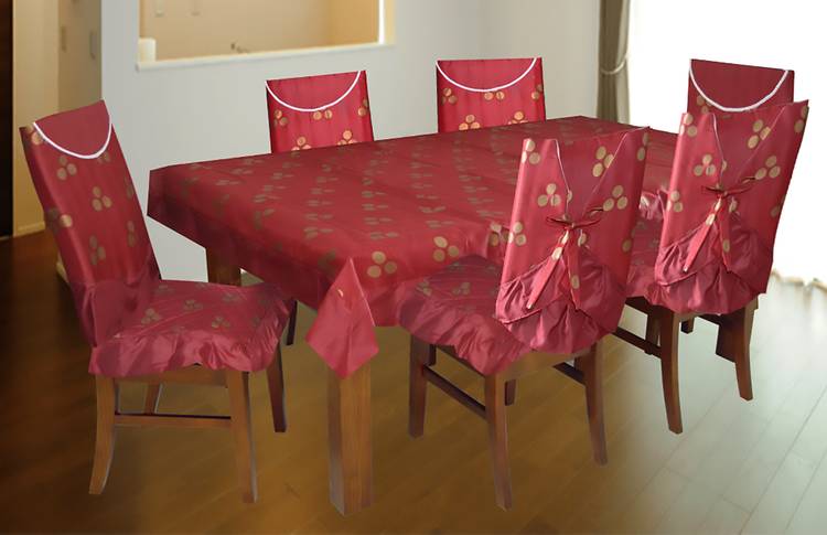 Design and decor Polka 6 Seater Table Cover