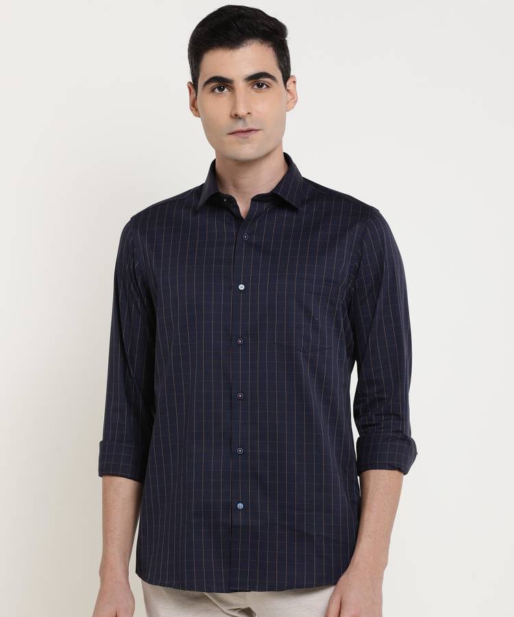 Men Super Slim Fit Checkered Cut Away Collar Formal Shirt