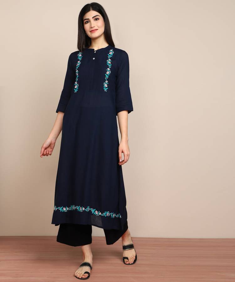 Women Embroidered Cotton Viscose Blend A-line Kurta