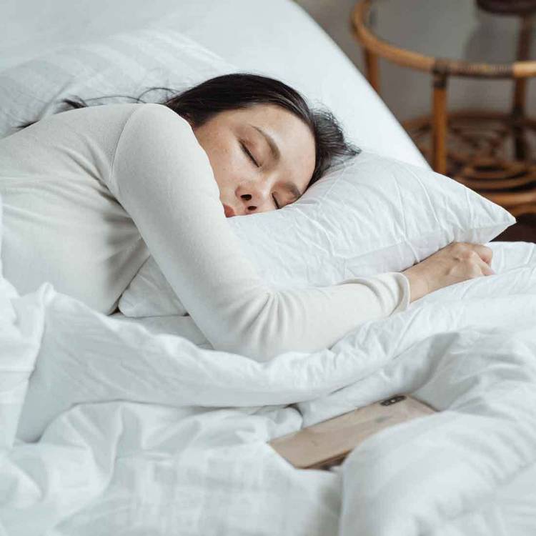 NetUnique Cotton Solid Sleeping Pillow Pack of 1