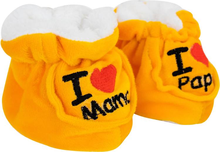 Neska Moda 0 To 6 Month Velvet Baby Booties