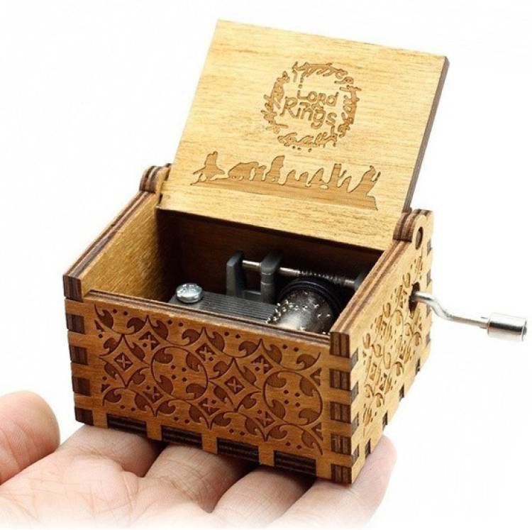 EITHEO Wooden Hand Cranked Collectable Engraved Music Box (Lord of The Rings)