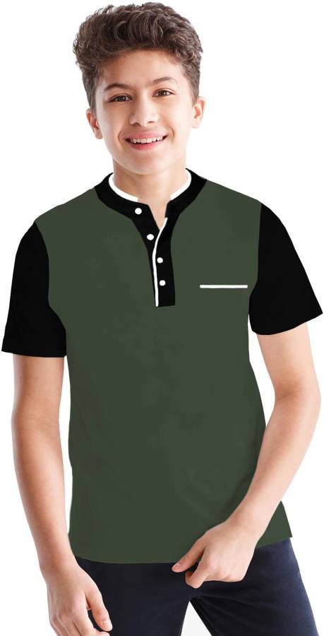 Boys Solid Cotton Blend T Shirt Price in India