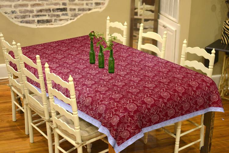 Zampa Floral 6 Seater Table Cover