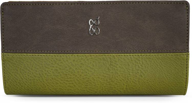 Casual Green  Clutch Price in India