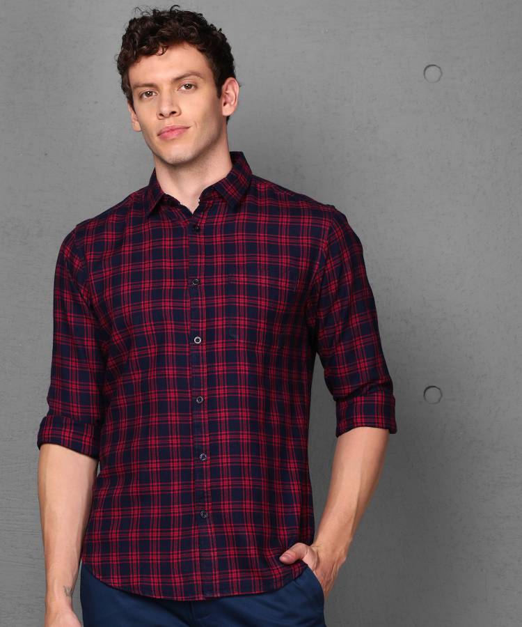 Men Regular Fit Checkered Casual Shirt Price in India