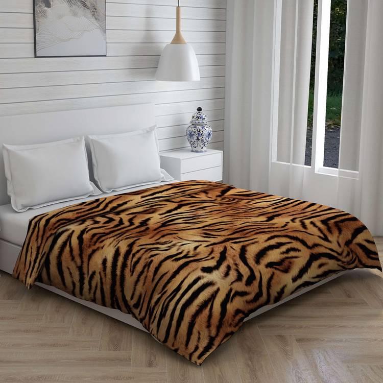 Boutique Living Printed King Comforter