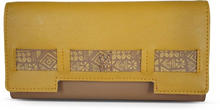 Casual Yellow  Clutch  - Regular Size Price in India