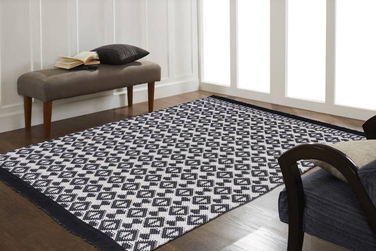 Flipkart Perfect Homes Black, White Cotton Carpet