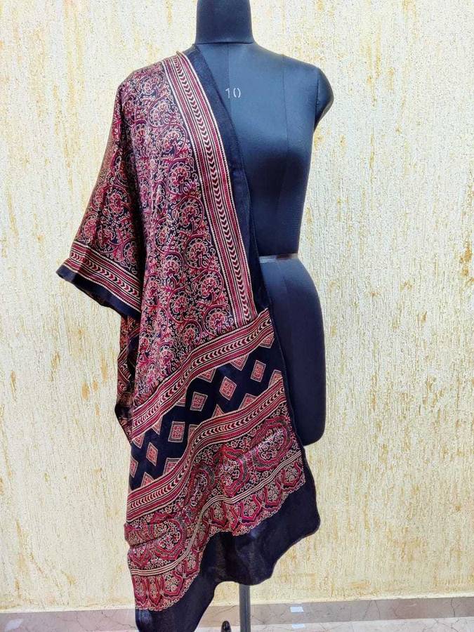 Pure Silk Printed Blue, Pink Women Dupatta