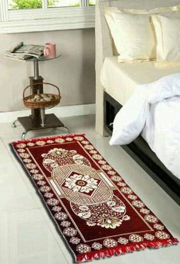 Sasta Sunder Tikau Red Acrylic Runner