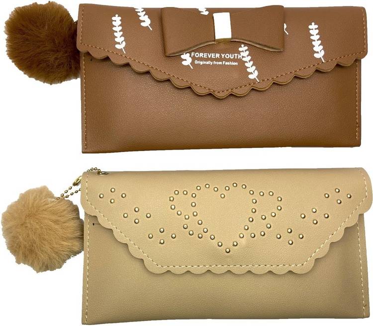 Casual Tan, Cream  Clutch