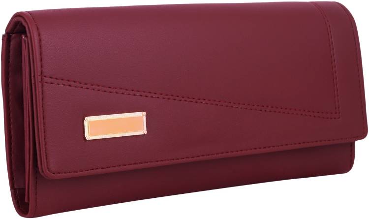 Casual Maroon  Clutch Price in India