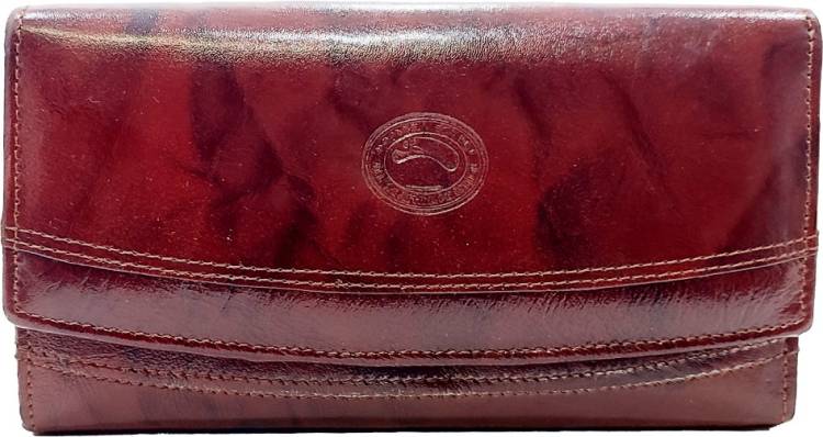 Casual Maroon  Clutch Price in India