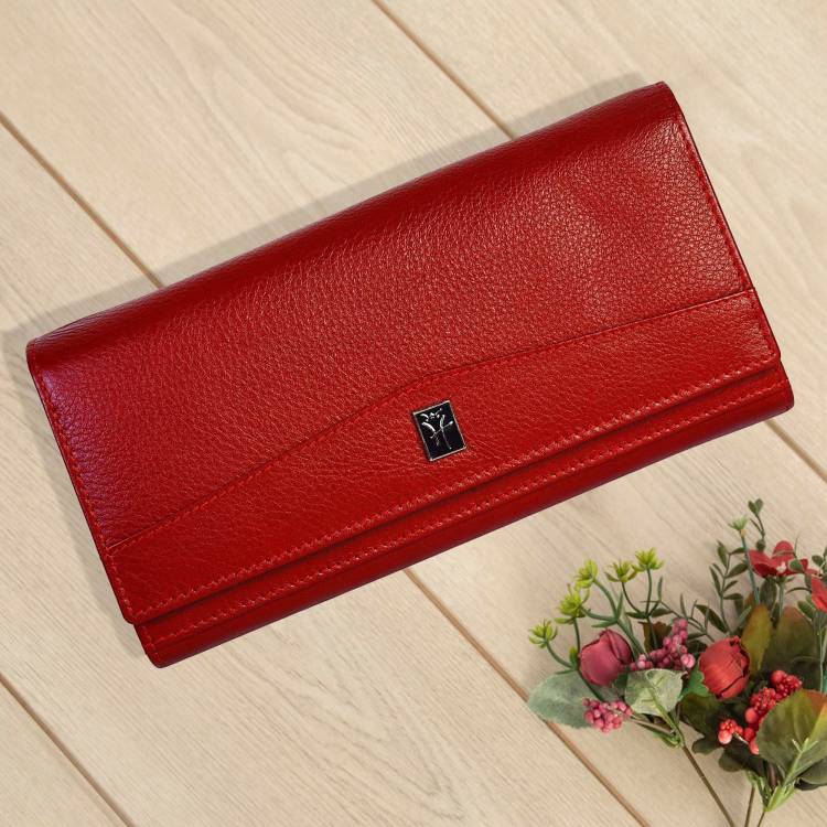 Casual Red  Clutch  - Regular Size