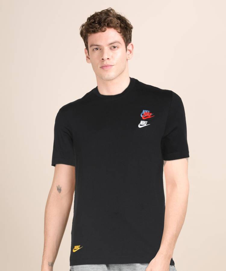 NIKE Solid Men Round Neck Black T-Shirt