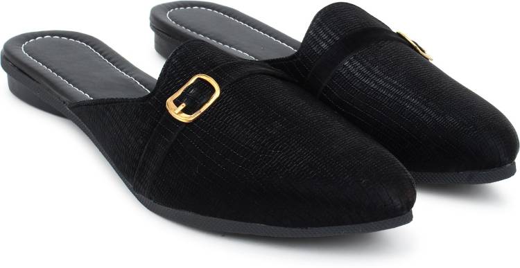 Women Black Flats Sandal Price in India