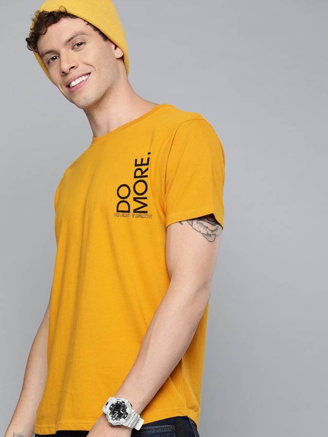 Graphic Print Men Round Neck Gold T-Shirt