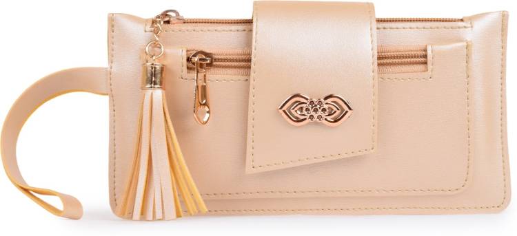 Casual, Formal, Party, Sports Beige  Clutch Price in India