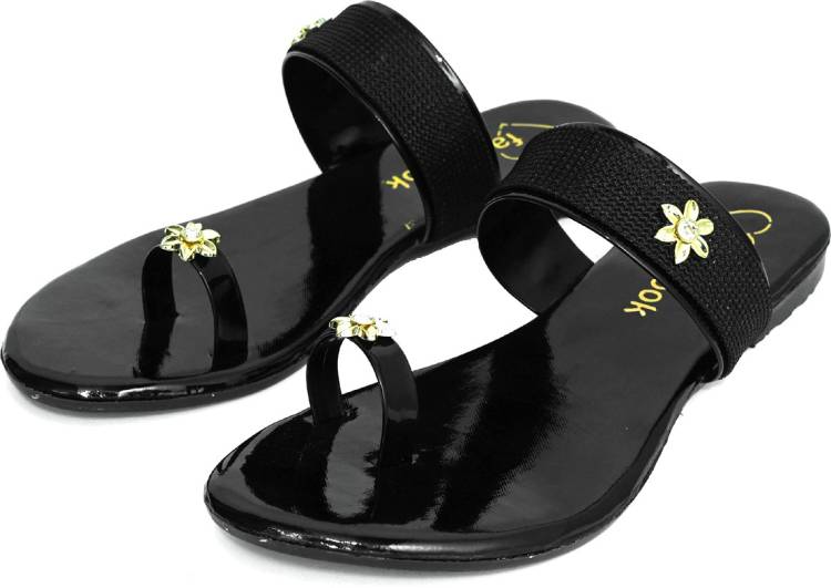 Women Black Flats Sandal Price in India