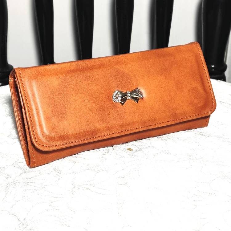 Formal Brown  Clutch Price in India