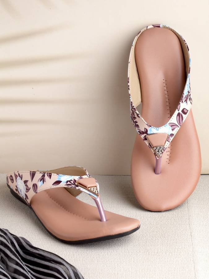 Women Pink Flats Sandal Price in India