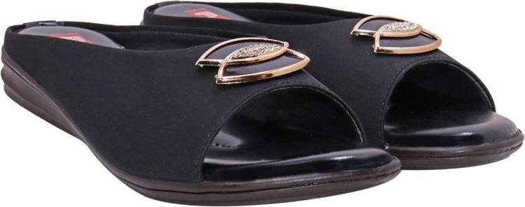 Women Black Flats Sandal Price in India