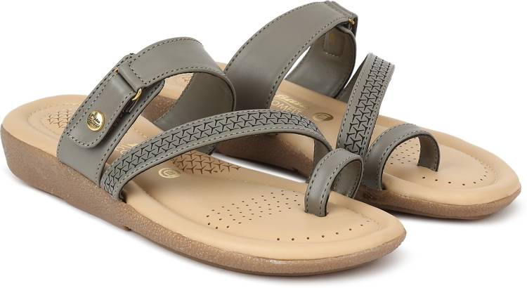 Women Brown Flats Sandal Price in India