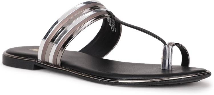 Women Black Flats Sandal Price in India