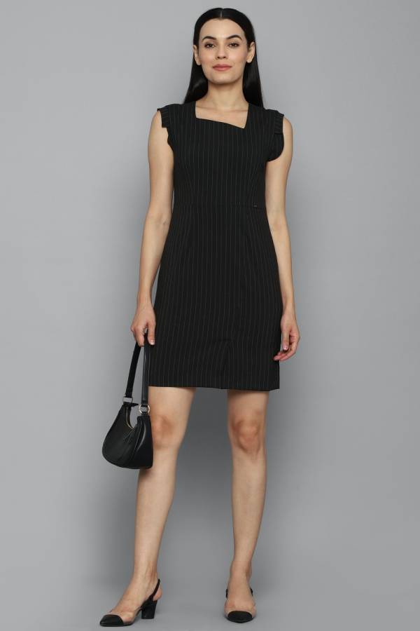 Women A-line Black Dress Price in India