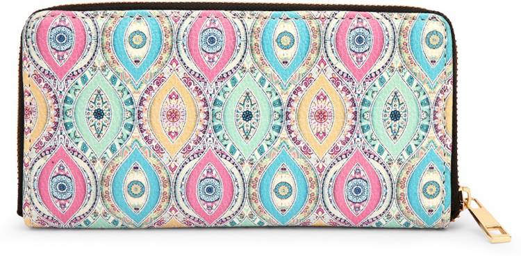 Casual Pink  Clutch Price in India