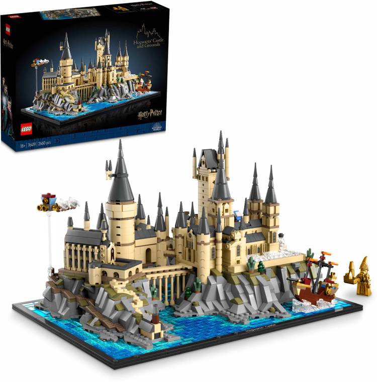 LEGO Harry Potter Hogwarts Castle and Grounds 76419 Building Set (2,660 Pieces)