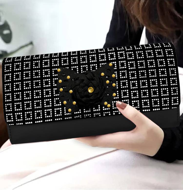 Casual, Formal, Party, Sports Black  Clutch Price in India