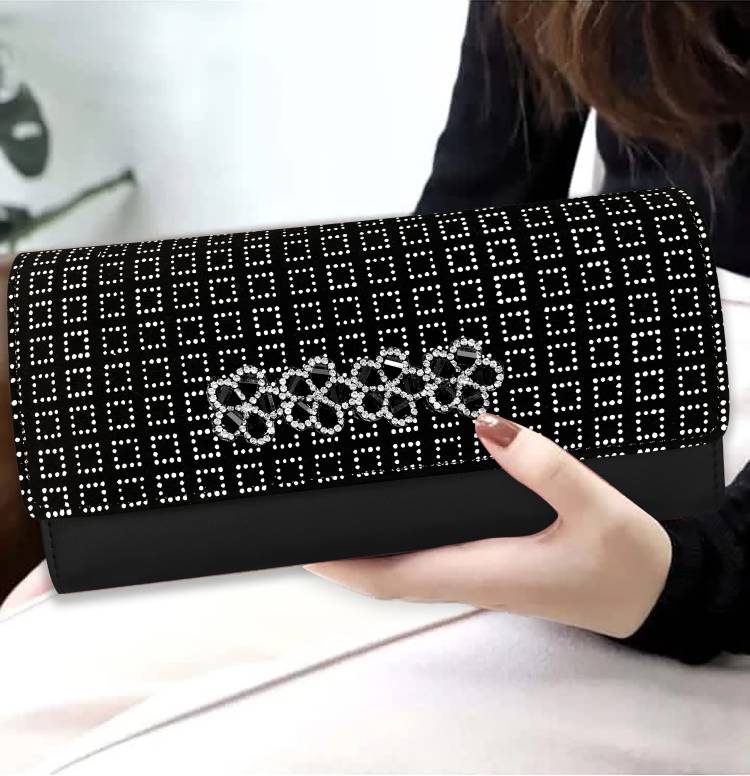 Casual, Formal, Party, Sports Black  Clutch Price in India