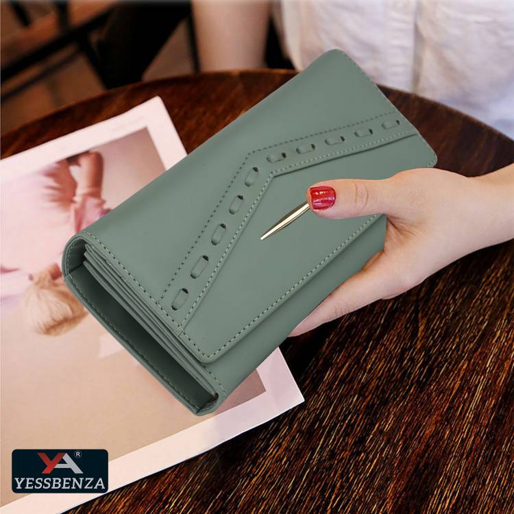 Casual, Party, Formal, Sports Light Green  Clutch Price in India