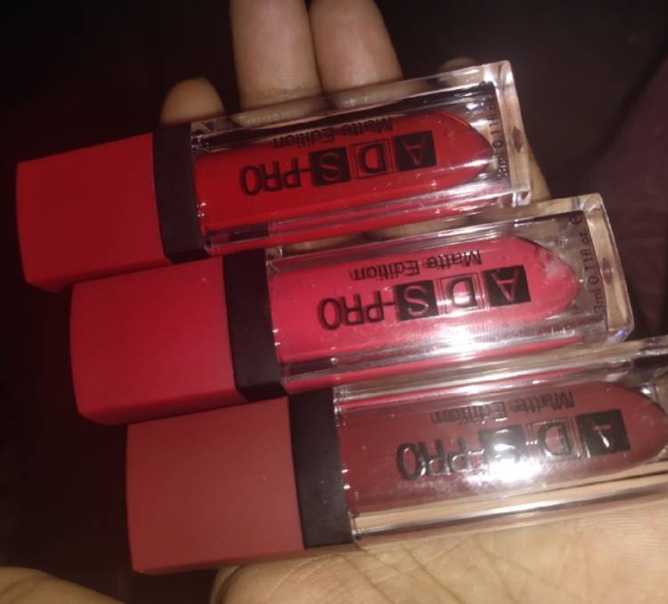 ads Waterproof & Smudgeproof Liquid Matte Lipgloss Price in India