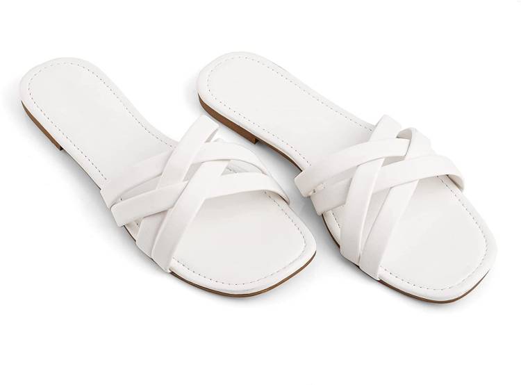 Women Trending Flat Sandals l Stylish Slipper For Women's, Girl's Outdoor & Party Wear Off White Flats Sandal Price in India