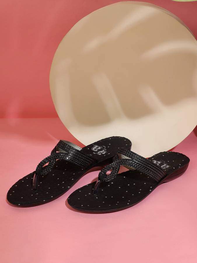 Women ETHNIC-05 Black Flats Sandal Price in India