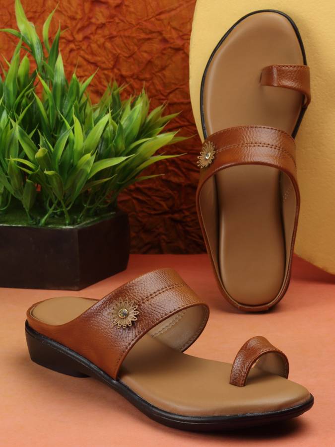 Women Tan Flats Sandal Price in India