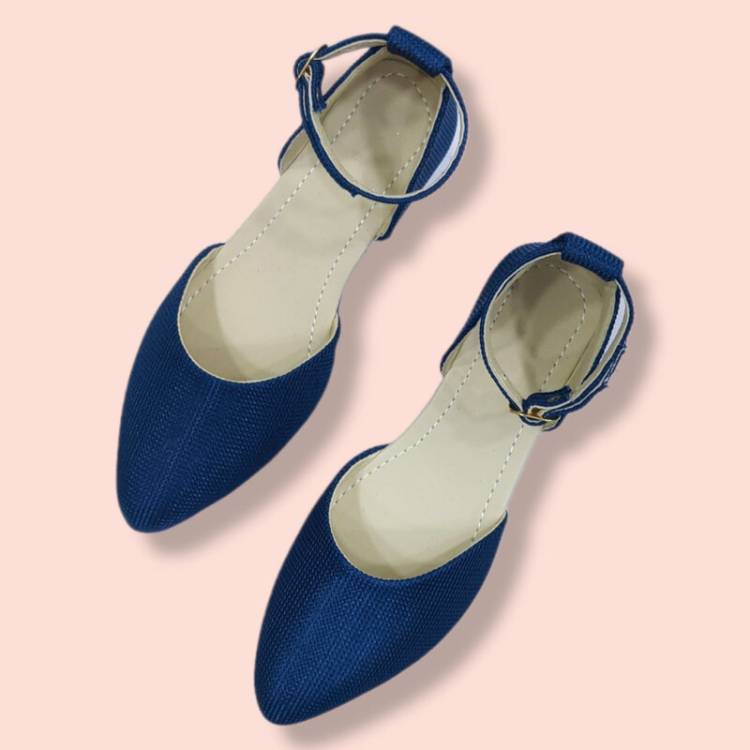 Women Blue Flats Sandal Price in India