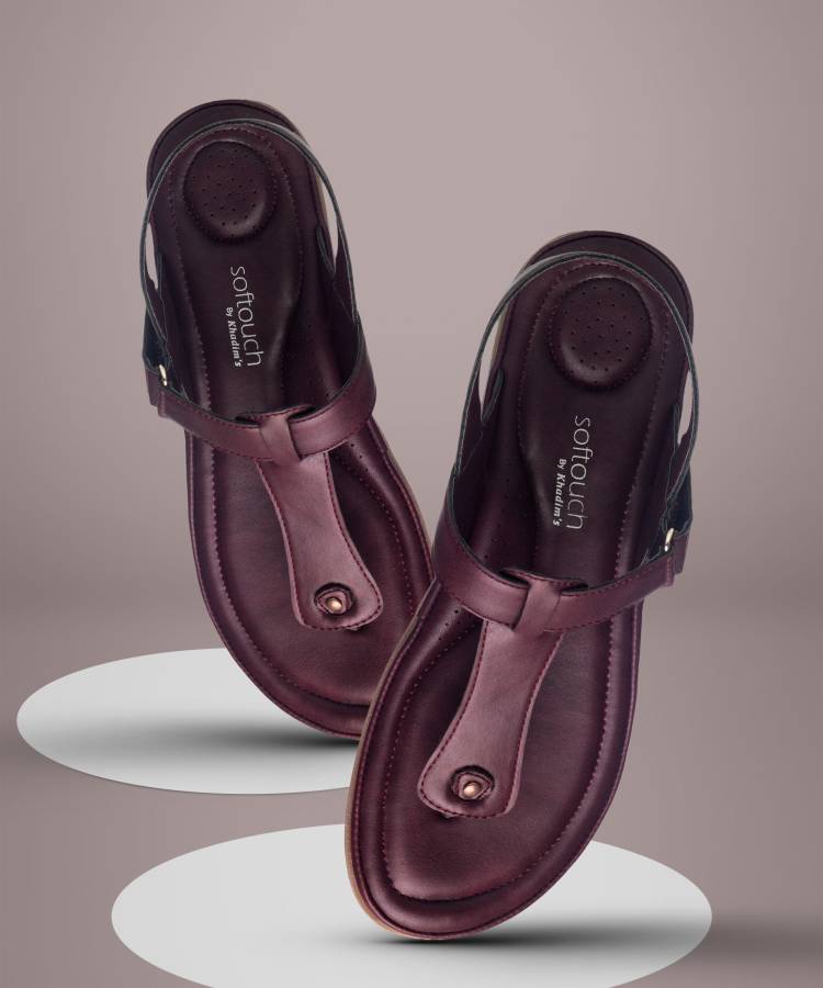 Women Maroon Flats Sandal Price in India