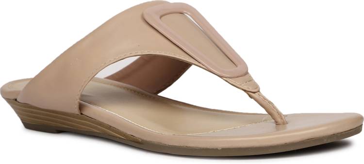 Women Lopez Pink Flats Sandal Price in India