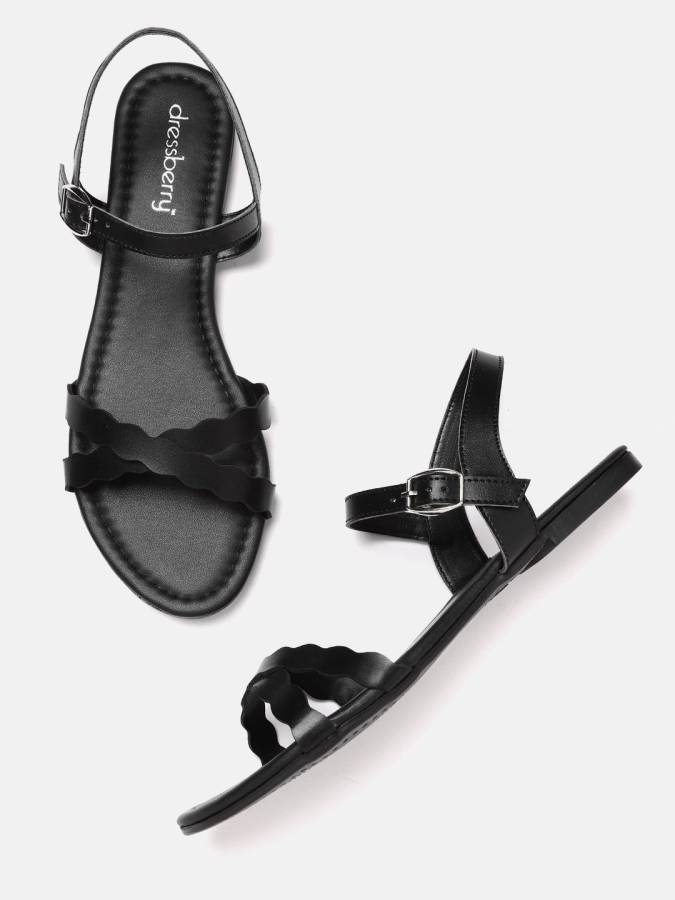 Women Black Flats Sandal Price in India