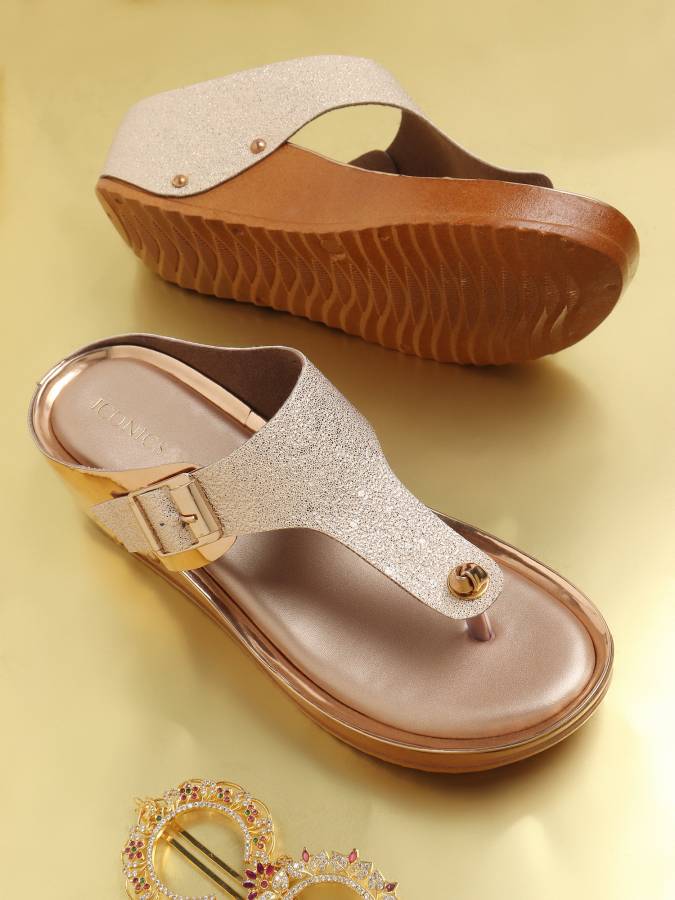 Women Gold Flats Sandal Price in India