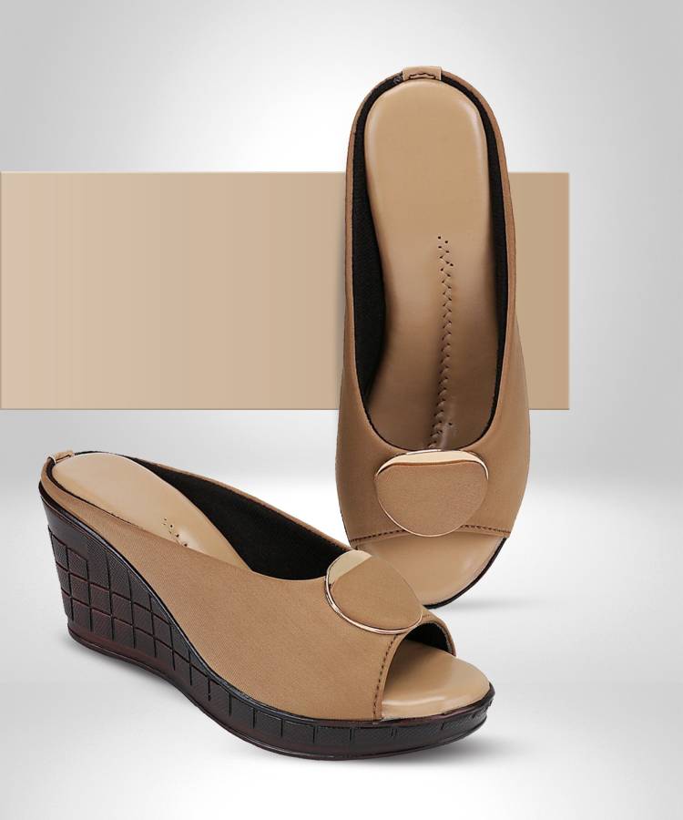 Women Beige, Gold, Brown Flats Sandal Price in India