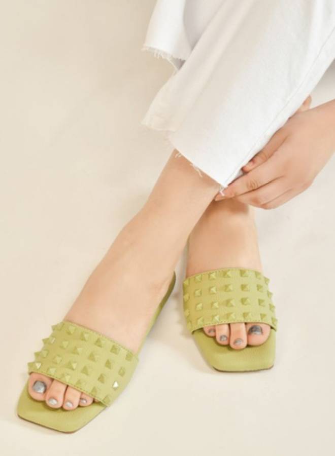 Women Green Flats Sandal Price in India